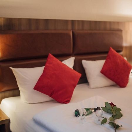 Hotel Koenigshof Hamburg Kültér fotó