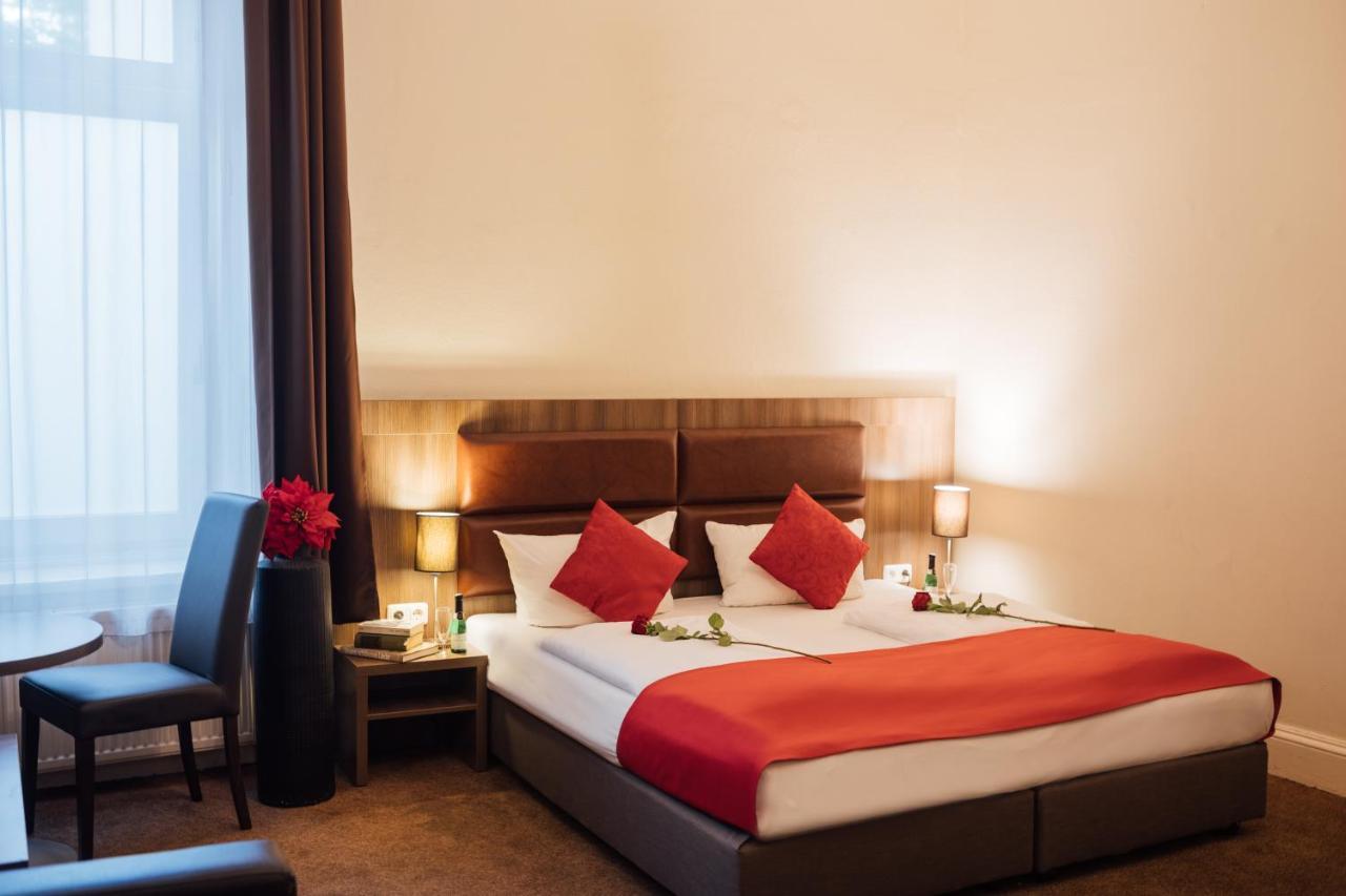 Hotel Koenigshof Hamburg Kültér fotó